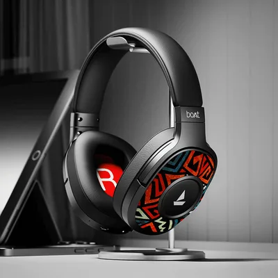 boAt Rockerz Plus 550